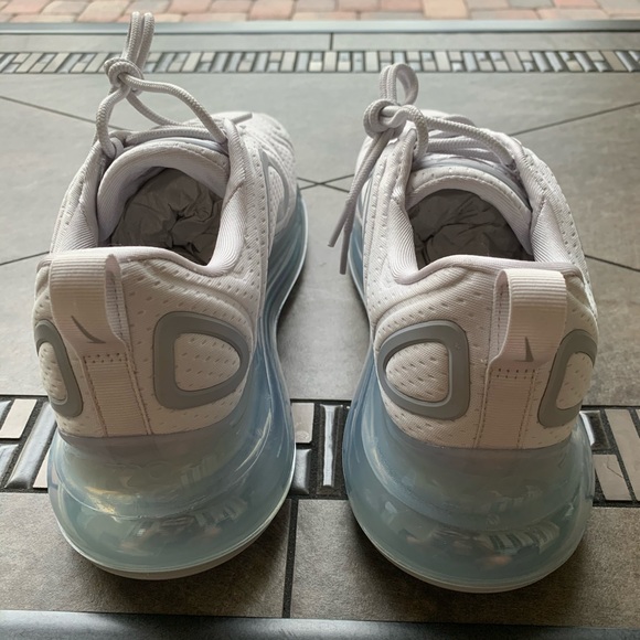 Nike air max 720 • BRAND NEW/NEVER WORN • - Picture 13 of 16